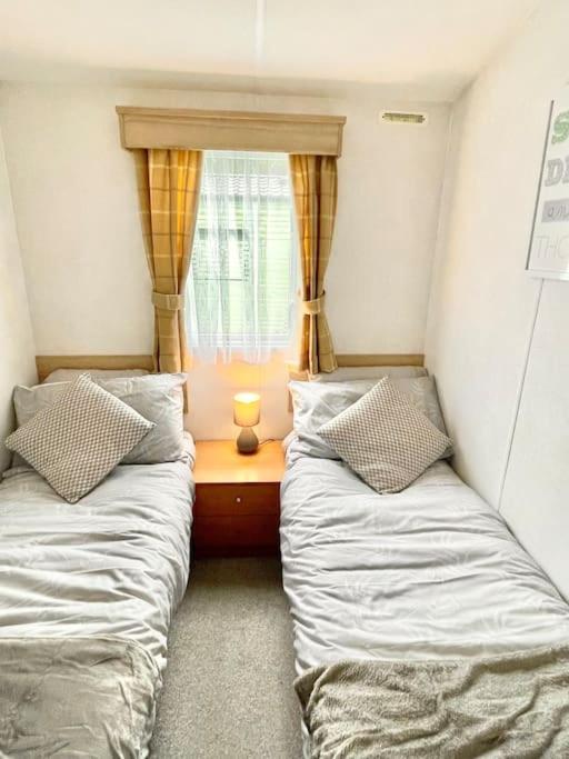 "The Snug" Villa Knaresborough Bagian luar foto